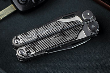 best leatherman for hunting