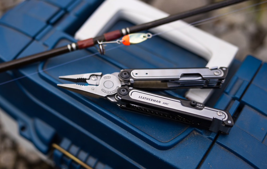 Leatherman arc on tackle box